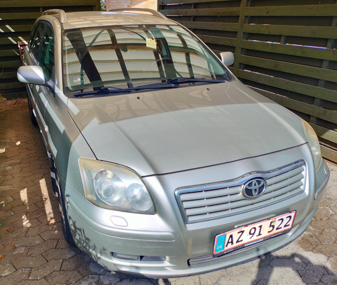 Toyota Avensis 2,2 D-4D 150 Executive stc. 5d