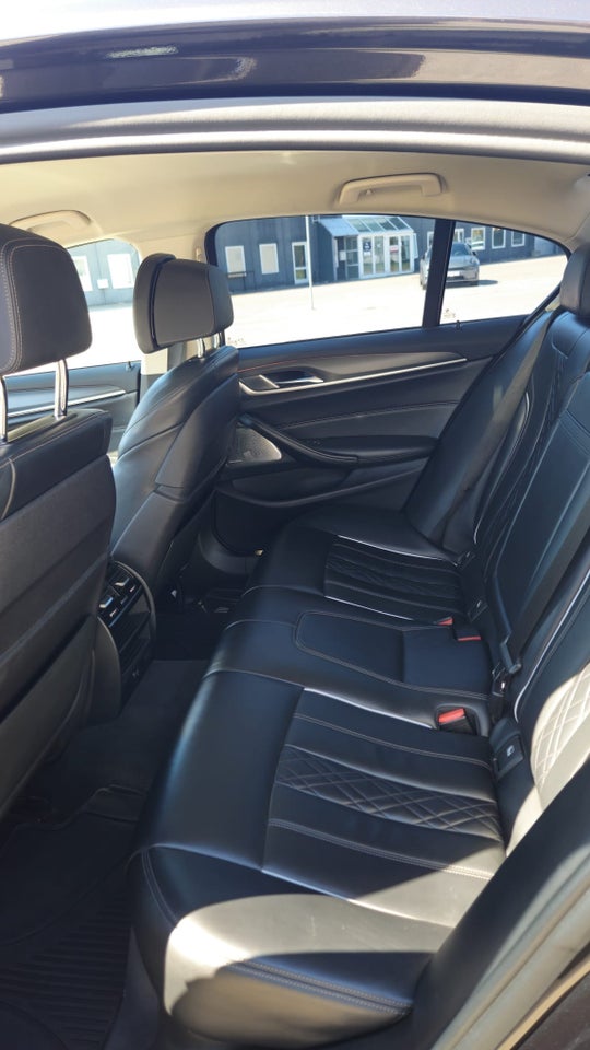 BMW 530d 3,0 M-Sport aut. 4d