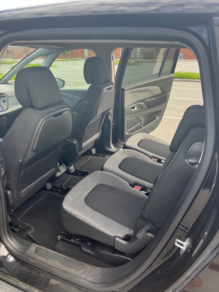 Citroën Grand C4 SpaceTourer 1,5 BlueHDi 130 Platinum 7prs 5d