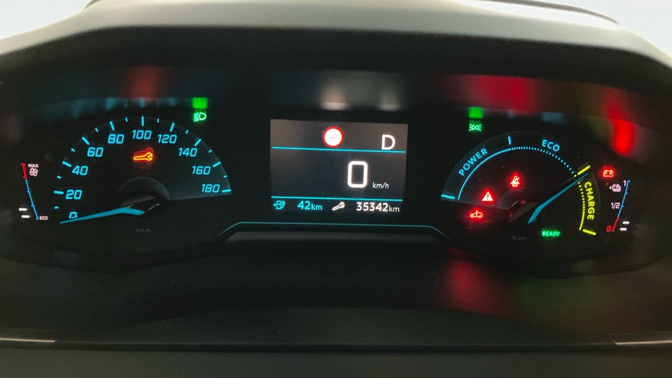 Peugeot e-208 50 Active Pack 5d