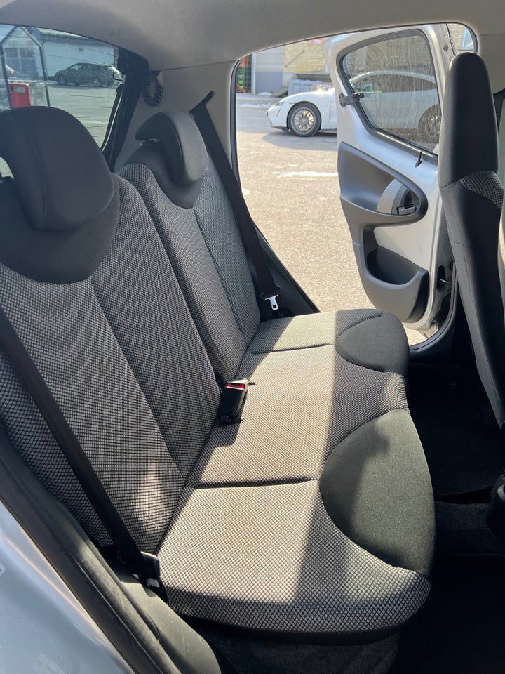 Toyota Aygo 1,0 VVT-i T1 5d