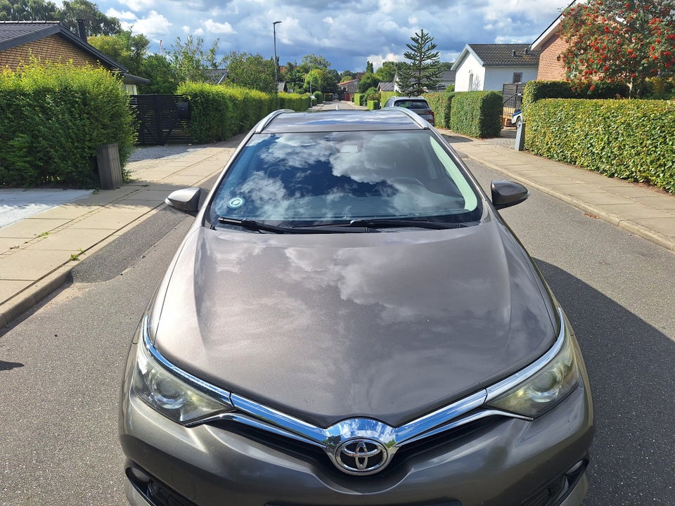 Toyota Auris 1,6 D-4D T2 Comfort 5d
