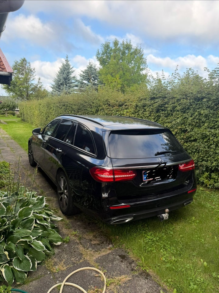 Mercedes E220 d 2,0 Exclusive stc. aut. 5d