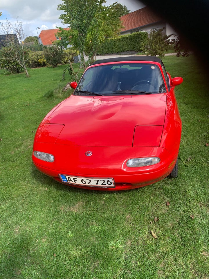Mazda MX-5 1,8  2d