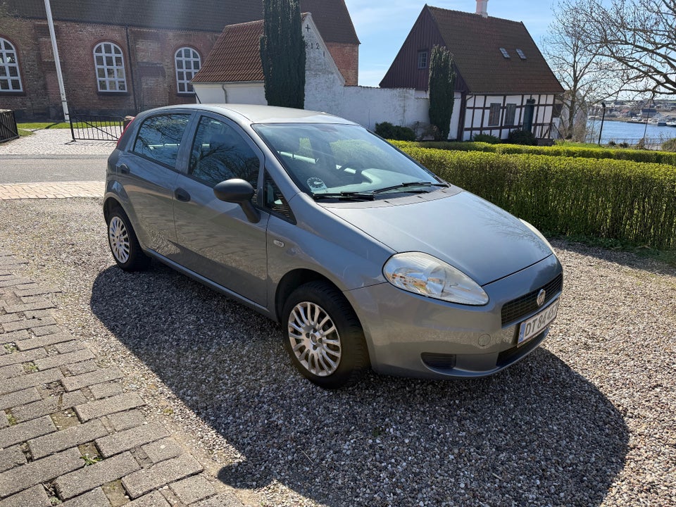 Fiat Punto 1,2 Fresh 5d