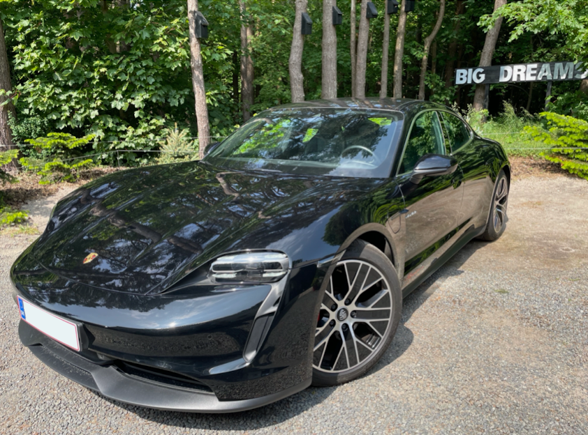 Porsche Taycan 4S 4d