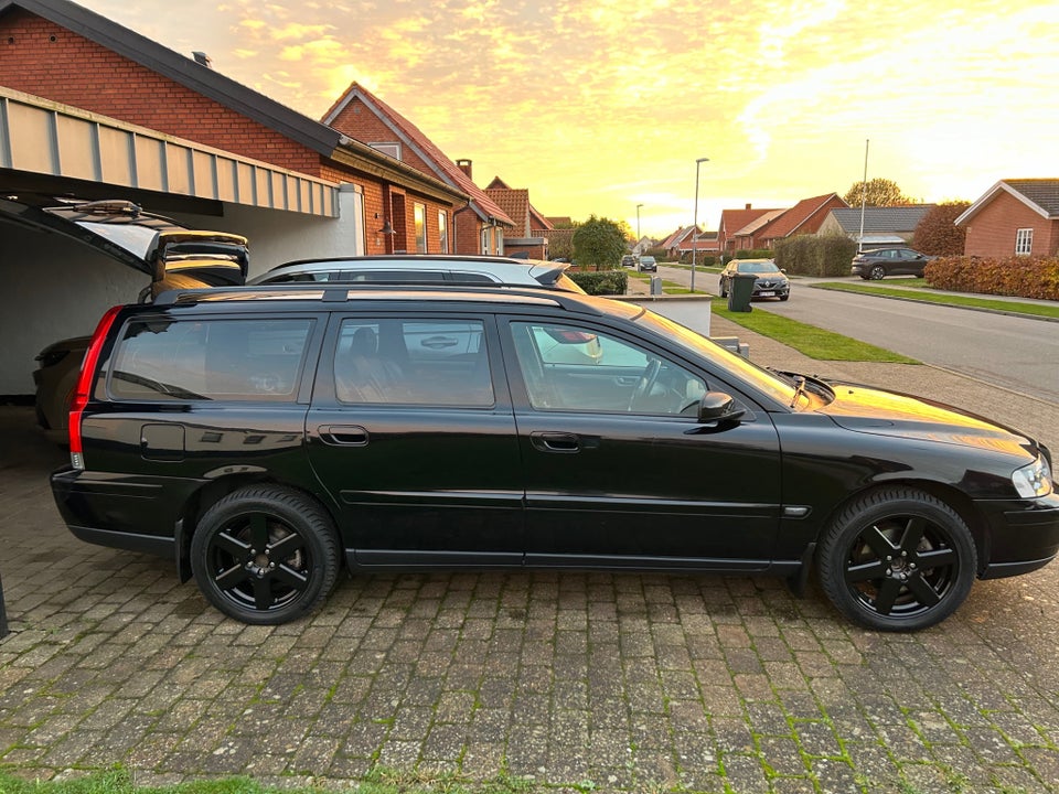 Volvo V70 2,4 170 5d