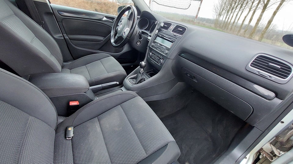 VW Golf VI 1,4 TSi 122 Comfortline 5d