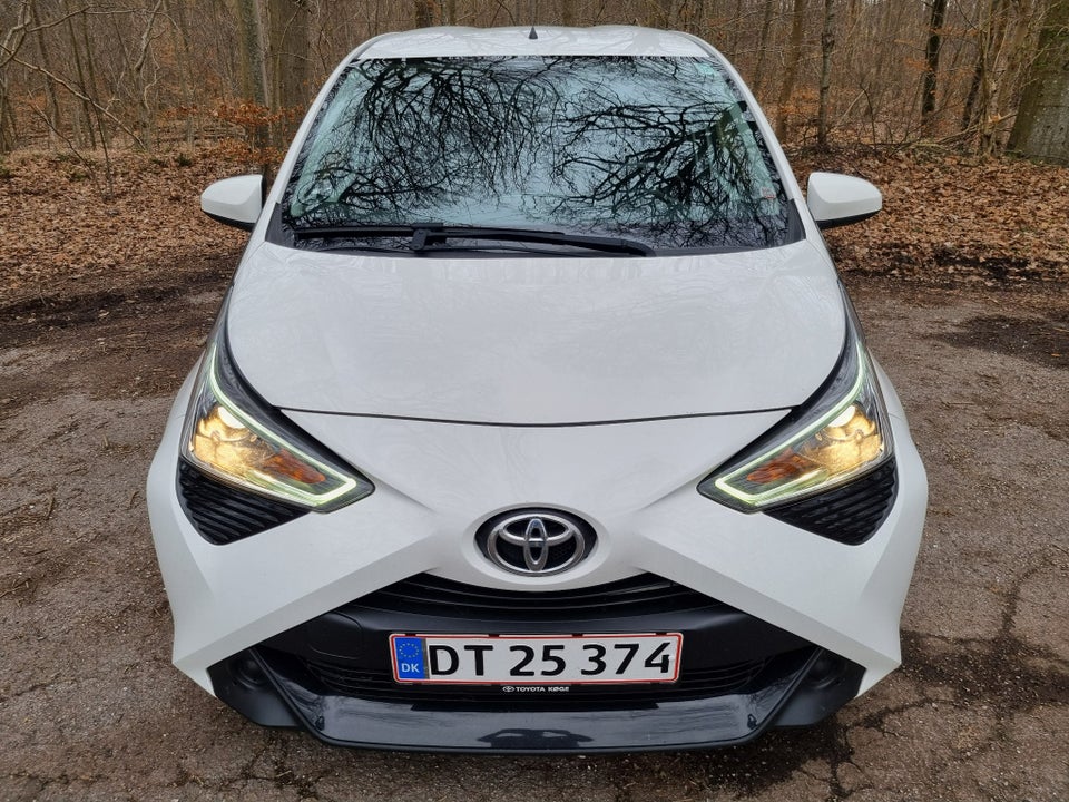Toyota Aygo 1,0 VVT-i x-pose 5d