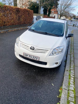 Toyota Auris 1,3 T1 5d