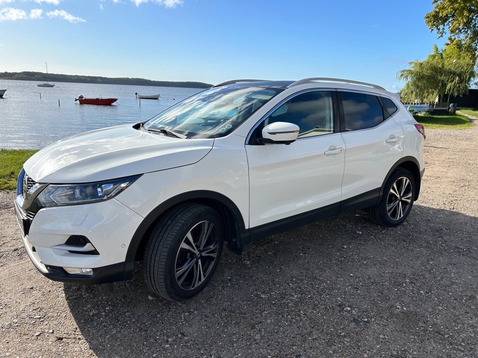 Nissan Qashqai 1,6 dCi 130 N-Connecta X-tr. 5d