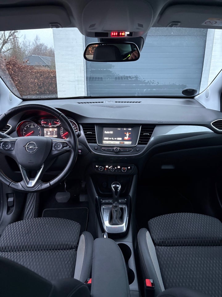 Opel Crossland X 1,2 T 110 Exclusive aut. 5d