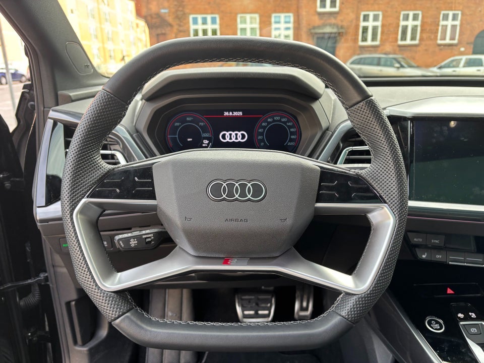 Audi Q4 e-tron 45 Ultra S-line 5d