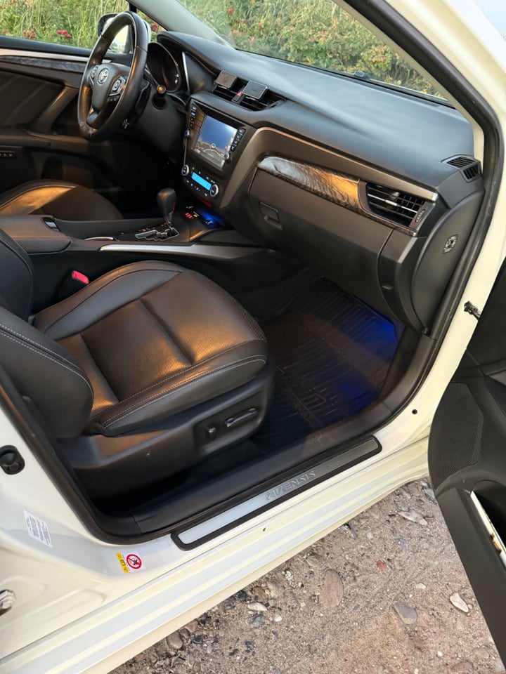 Toyota Avensis 1,8 VVT-i T3 Touring Sports MDS 5d