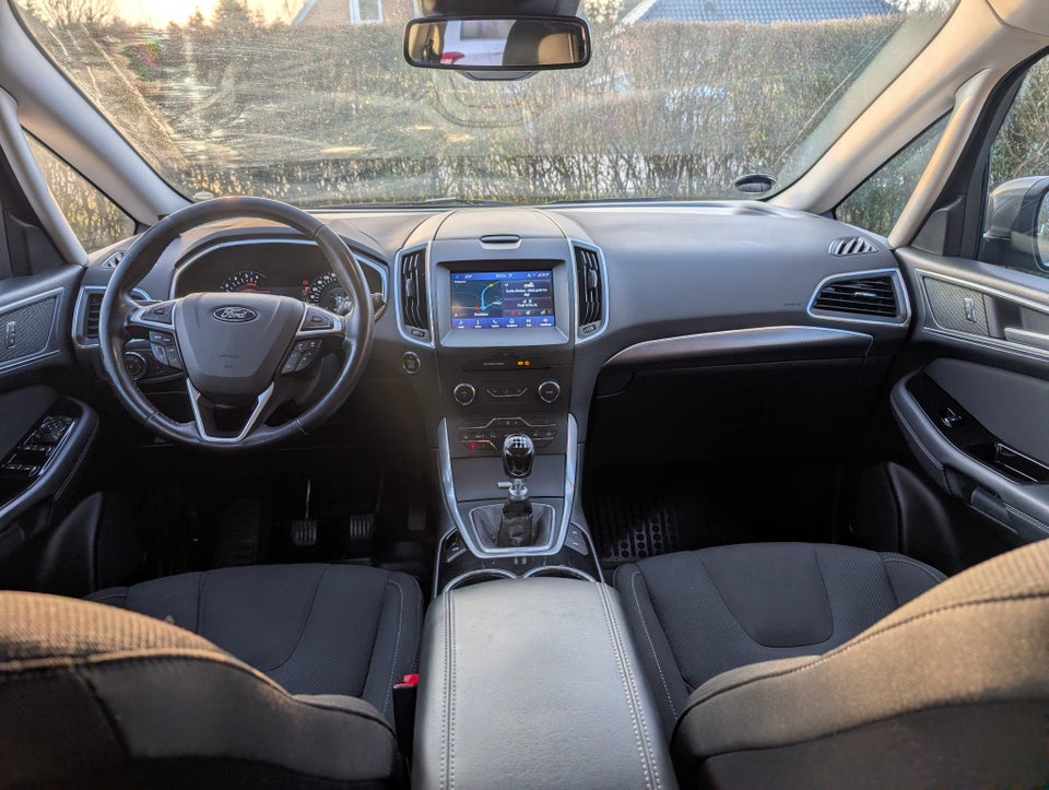 Ford S-MAX 2,0 EcoBlue Titanium 5d