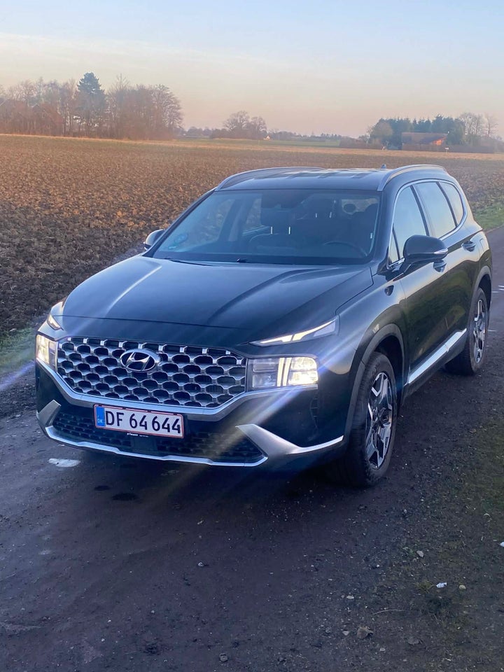 Hyundai Santa Fe 1,6 PHEV Essential aut. 4WD 7prs 5d