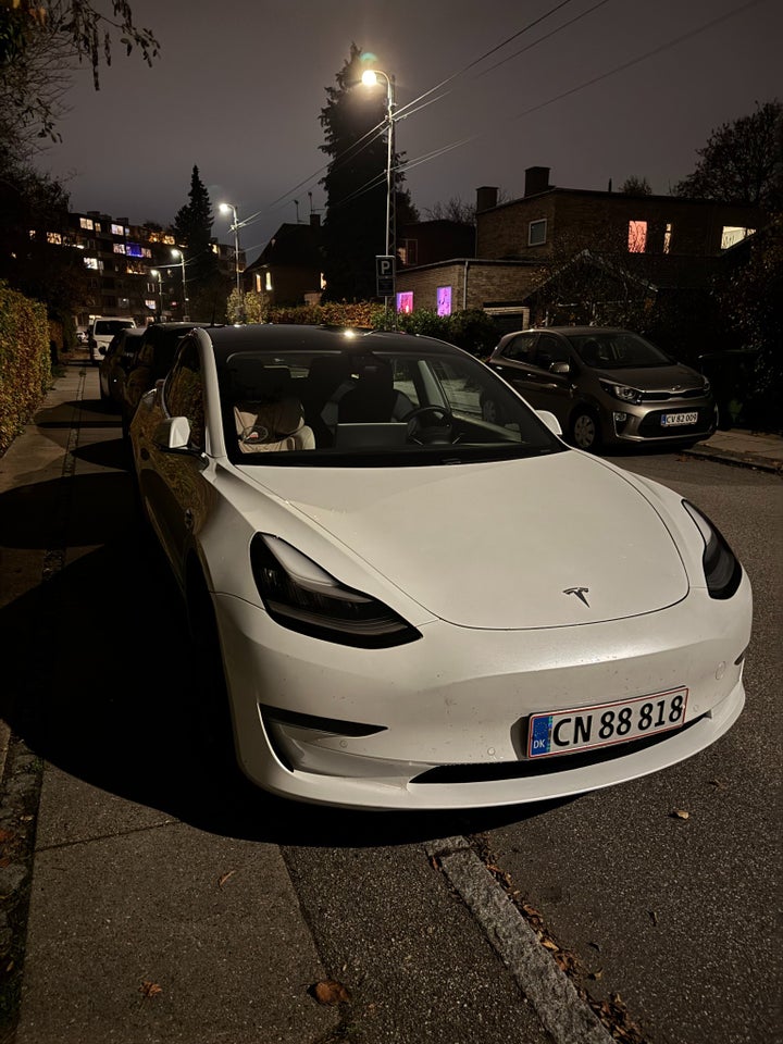 Tesla Model 3 Long Range AWD 4d