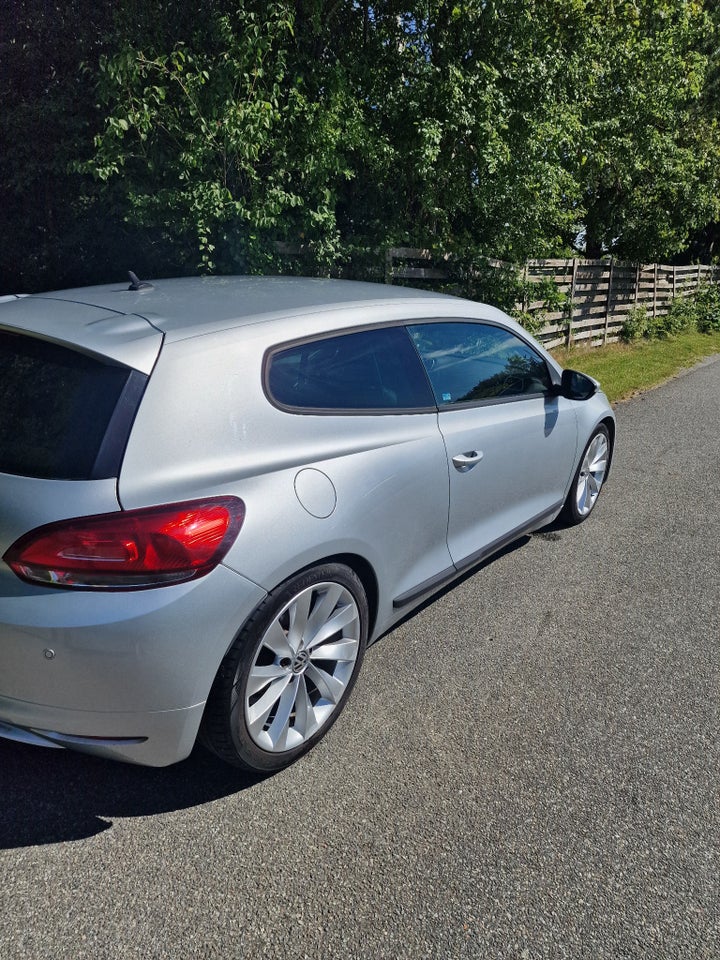 VW Scirocco 2,0 TSi 200 Sport DSG Van 3d