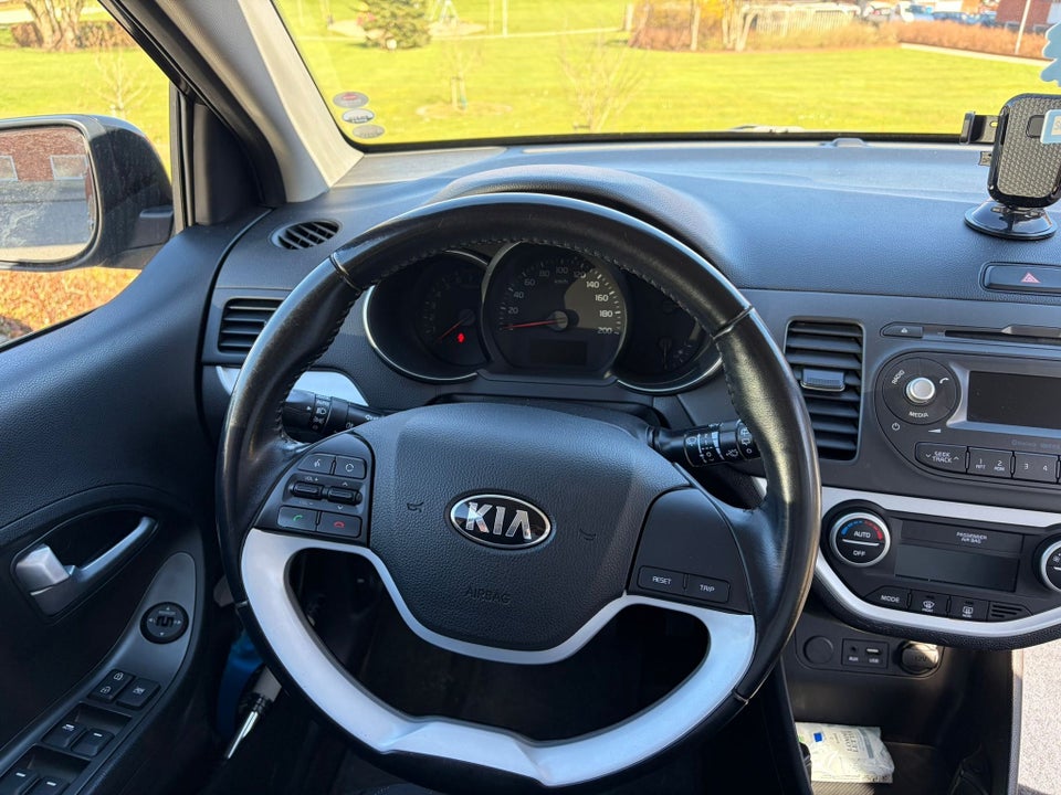 Kia Picanto 1,0 Attraction 5d