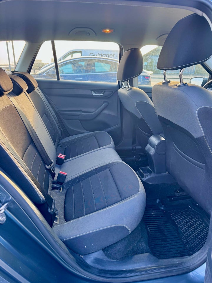 Skoda Fabia 1,0 MPi 60 Ambition 5d