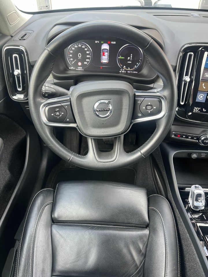 Volvo XC40 1,5 T5 ReCharge Inscription aut. 5d