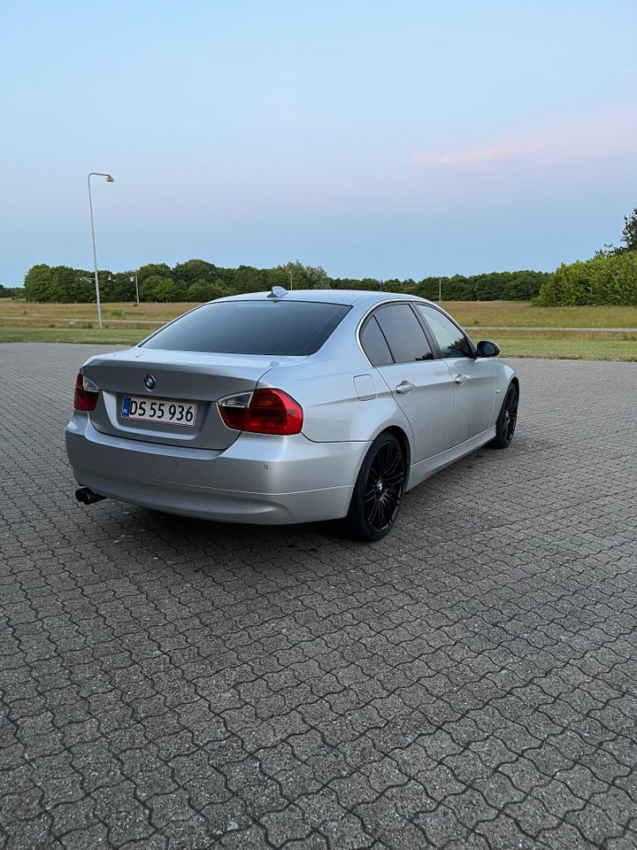 BMW 330i 3,0 Steptr. 4d