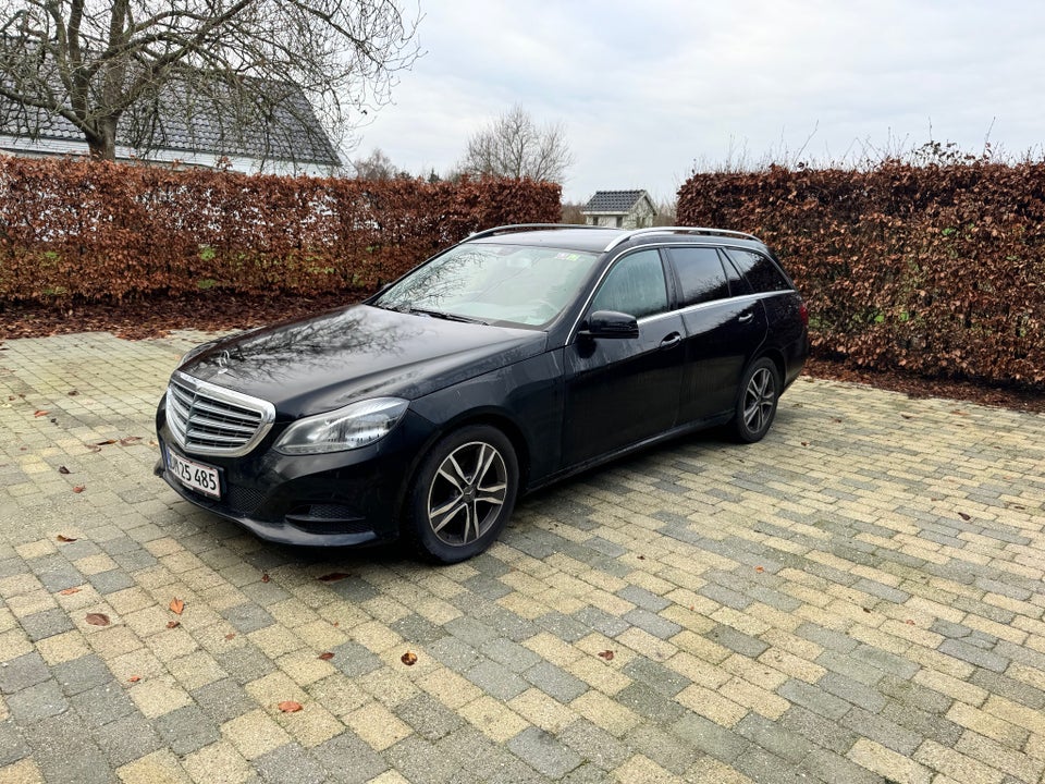 Mercedes E200 2,2 CDi stc. aut. BE 5d