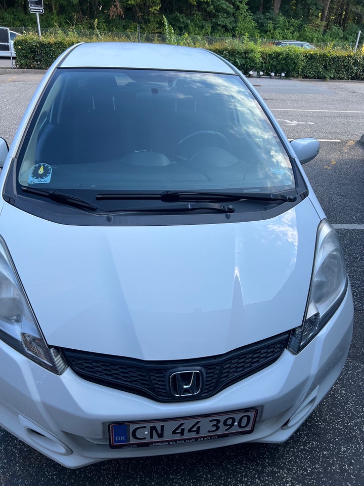 Honda Jazz 1,4 Elegance CVT 5d