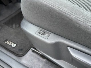 Peugeot 5008 1,6 BlueHDi 120 Style 7prs 5d
