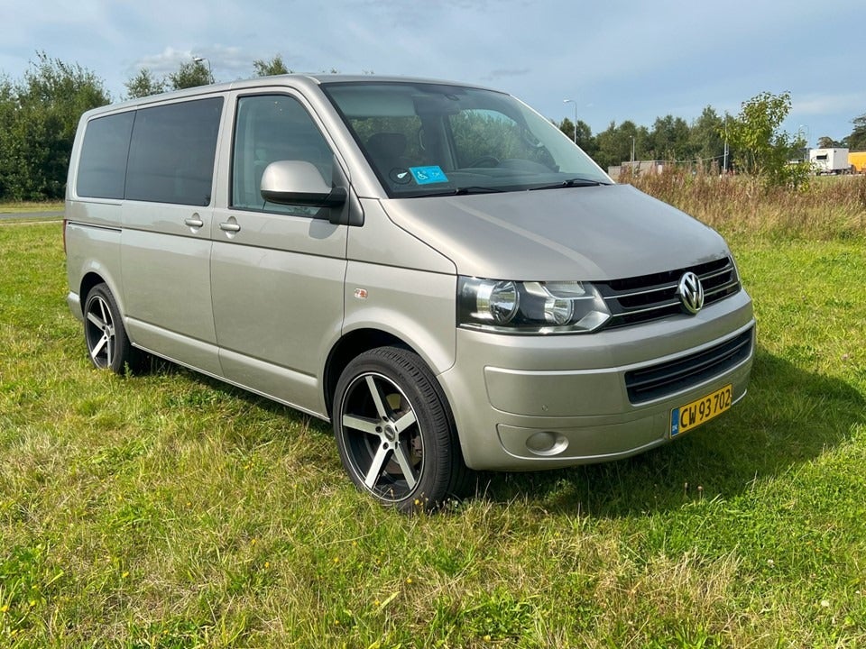 VW Multivan 2,0 TDi 114 Comfortline kort BMT 4d