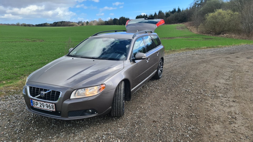 Volvo V70 3,0 T6 aut. AWD 5d
