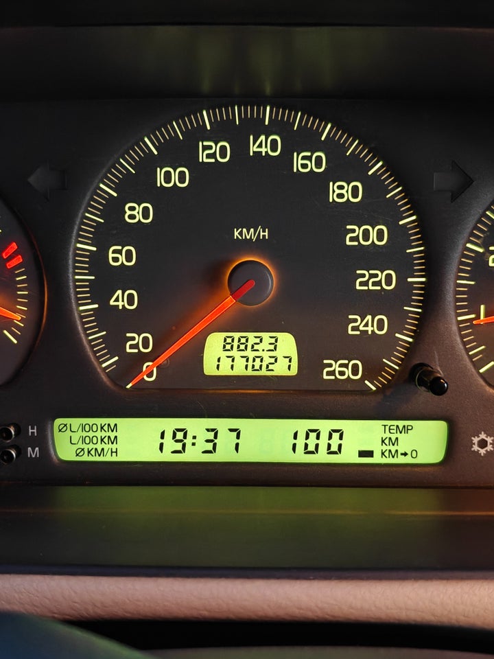 Volvo C70 2,4 T Coupé aut. 2d