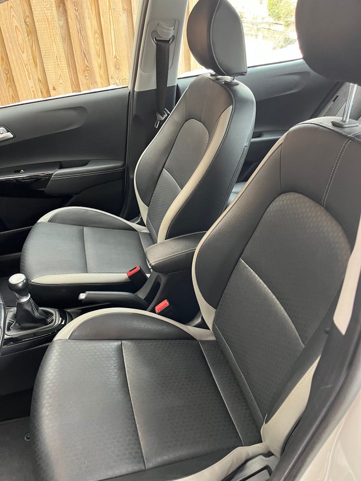 Kia Picanto 1,2 MPi X-Line 5d