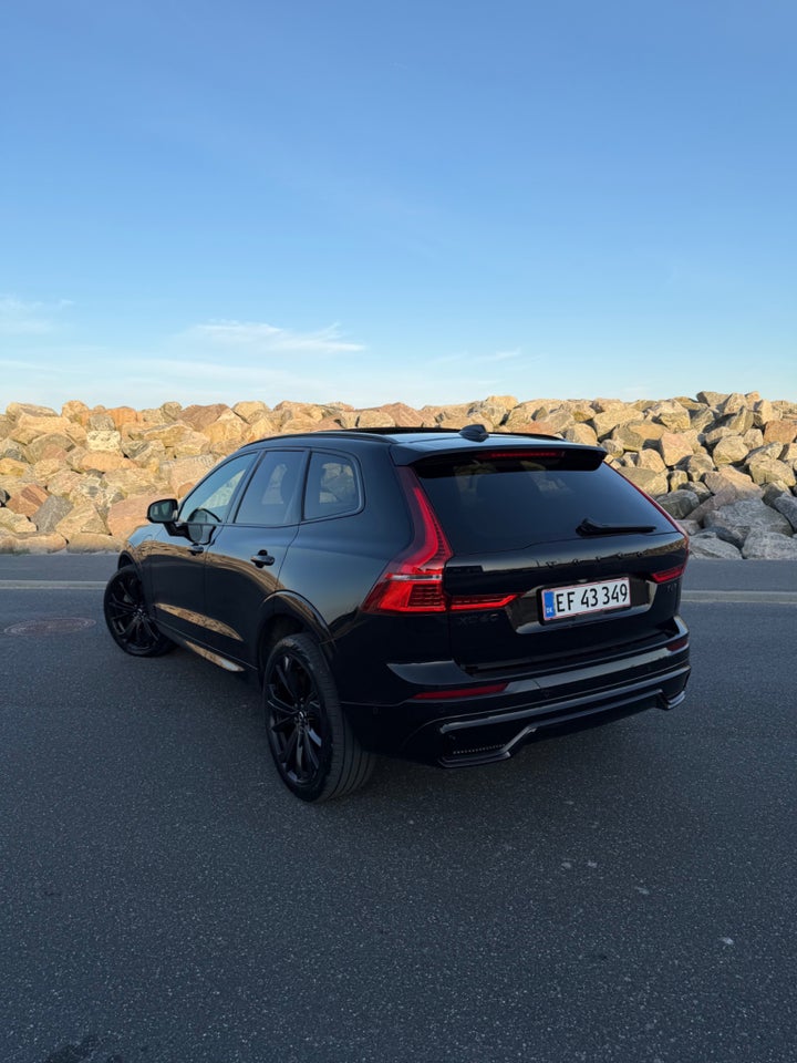 Volvo XC60 2,0 T6 ReCharge Black Edition aut. AWD 5d