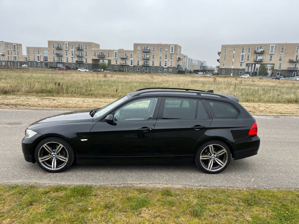 BMW 320d 2,0 Touring aut. 5d