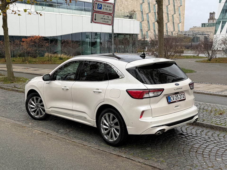 Ford Kuga 2,5 PHEV Vignale CVT 5d