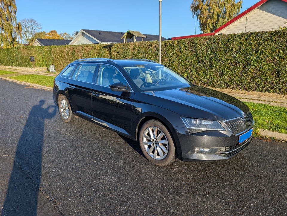 Skoda Superb 1,4 TSi 150 Style Combi DSG 5d