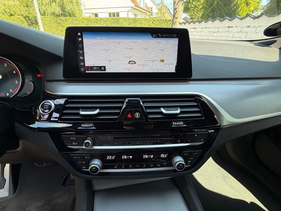 BMW 520d 2,0 Touring M-Sport aut. 5d
