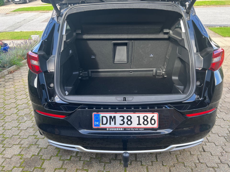 Opel Grandland 1,5 D 130 Elegance aut. 5d