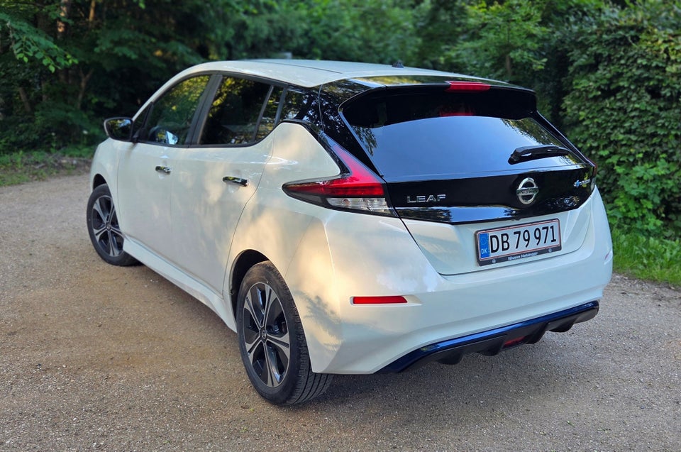 Nissan Leaf 62 e+ Acenta 5d