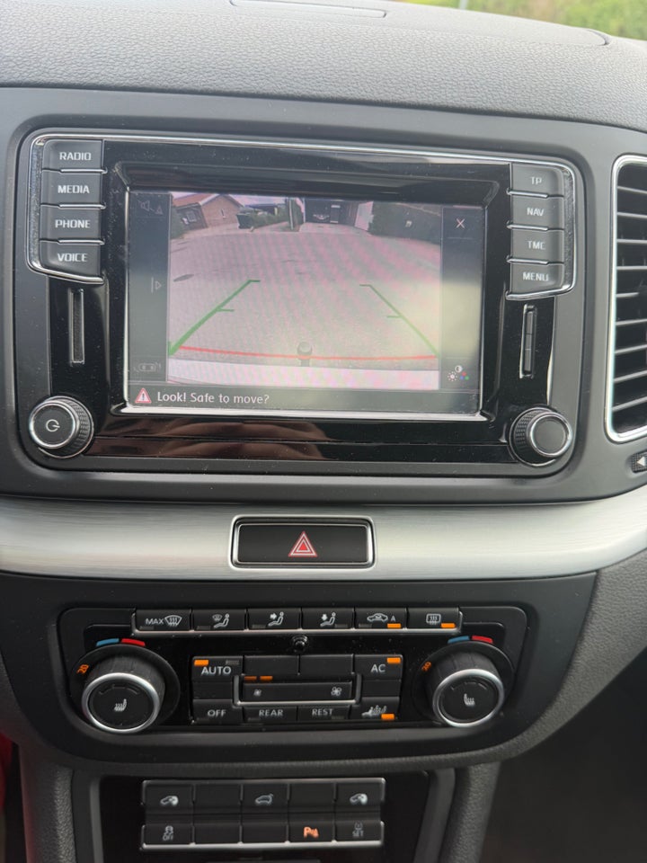 VW Sharan 2,0 TSi 200 Highline DSG BMT 5d