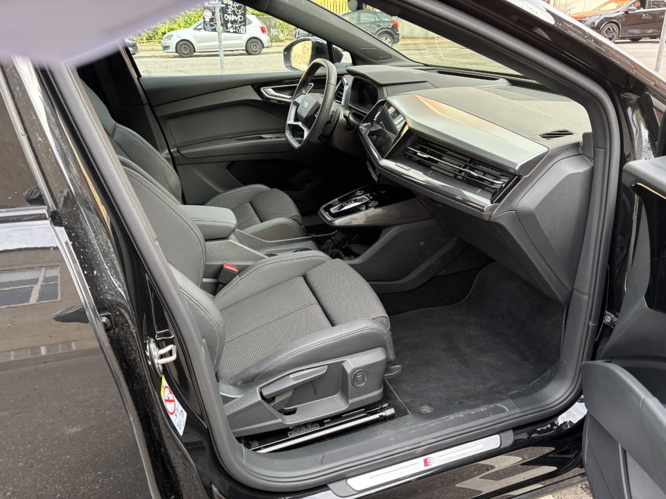 Audi Q4 e-tron 45 Ultra S-line 5d