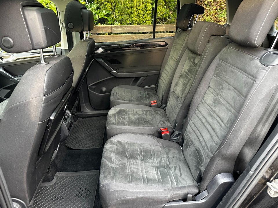 VW Touran 2,0 TDi 190 Highline DSG 7prs 5d