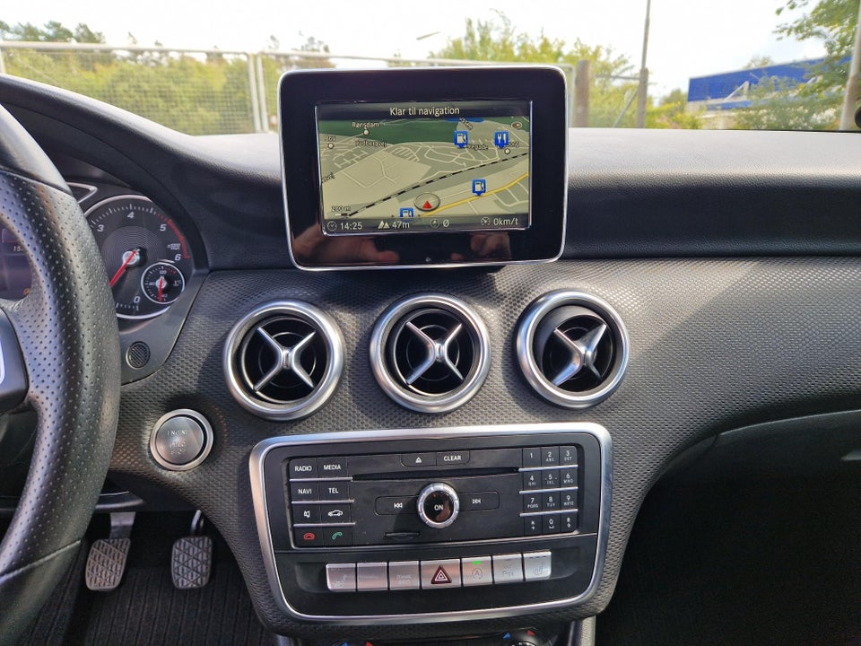 Mercedes A180 d 1,5 AMG Line 5d