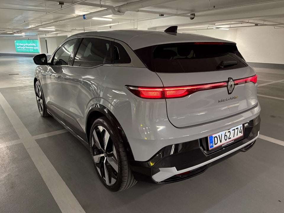 Renault Megane E-Tech 60 Techno 5d