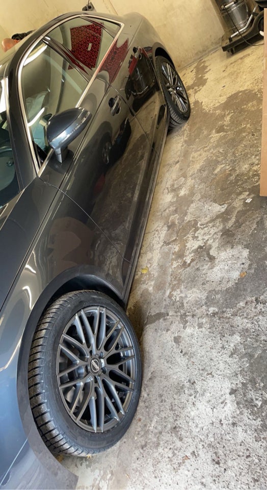 Audi A4 2,0 TFSi 190 S-tr. 4d
