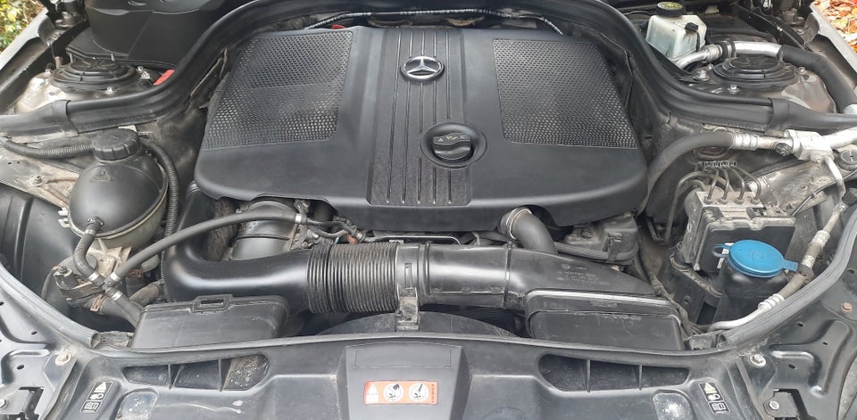 Mercedes E200 2,2 CDi aut. BE 4d