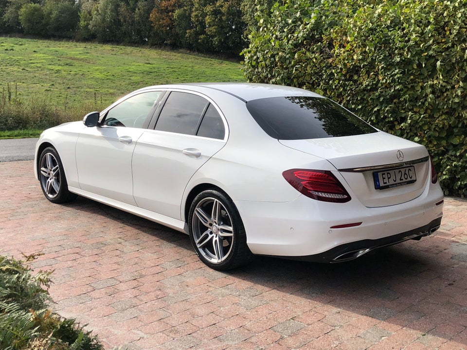 Mercedes E220 d 2,0 AMG Line aut. 4d