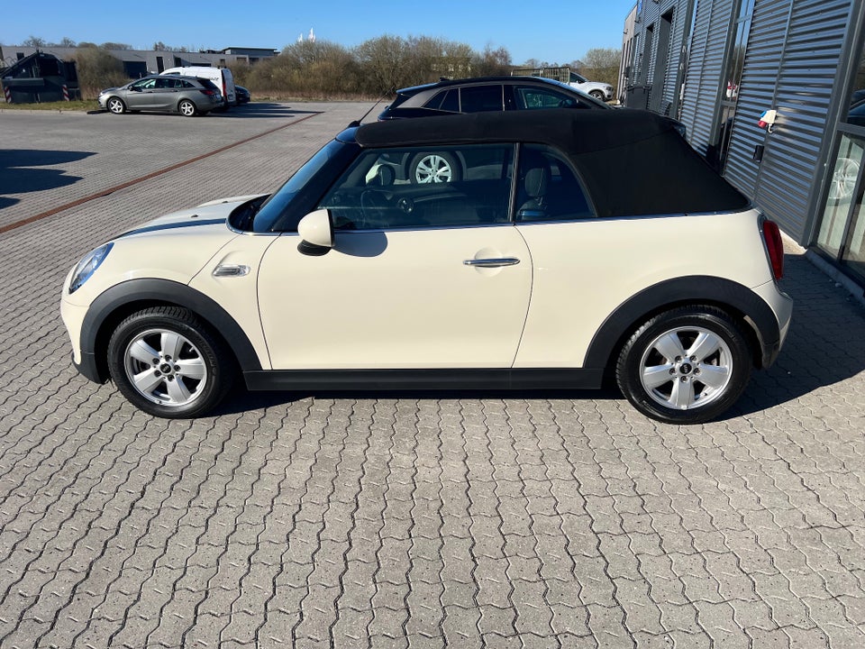 MINI Cooper 1,5 Cabriolet 2d