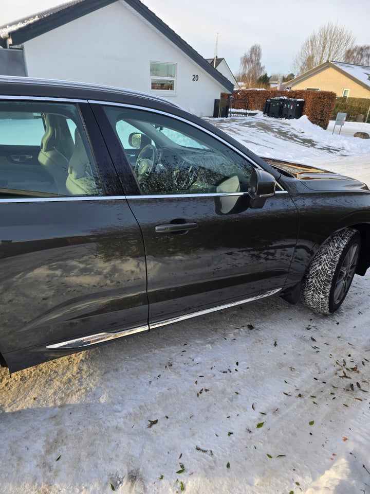 Volvo XC60 2,0 T6 ReCharge Inscription aut. AWD 5d